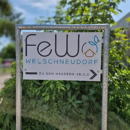 Landhaeuschen Naturnah Holiday home Welschneudorf