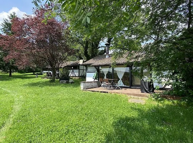 Landhaeuschen Naturnah Welschneudorf