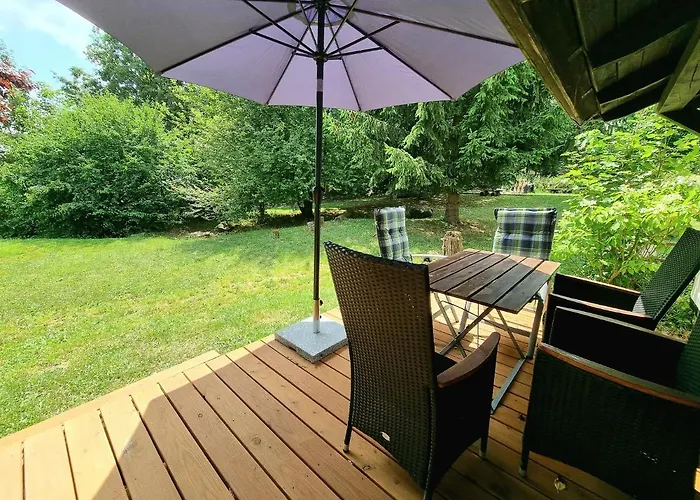 Landhaeuschen Naturnah Welschneudorf